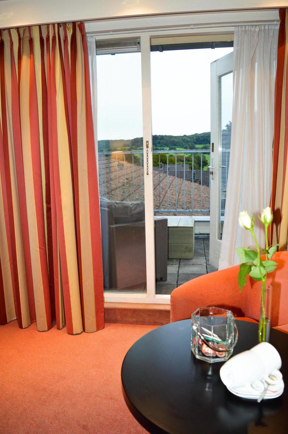 Js Hotel Epen Eksteriør bilde