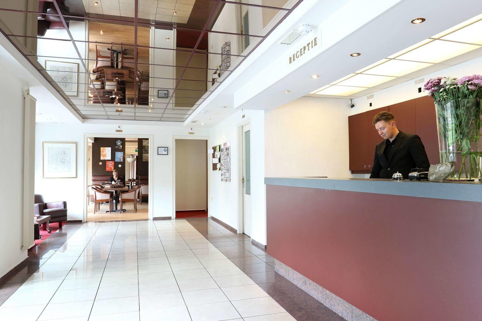 Js Hotel Epen Eksteriør bilde